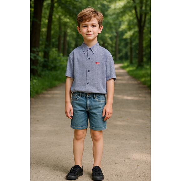 NWT Levi's Boy's Button Down Collared Shirt Blue Stripe L - Picture 2 of 10